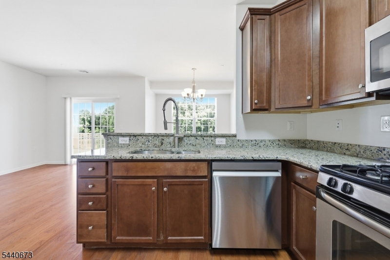 404 Waterview Ct 404 Property Photo 13