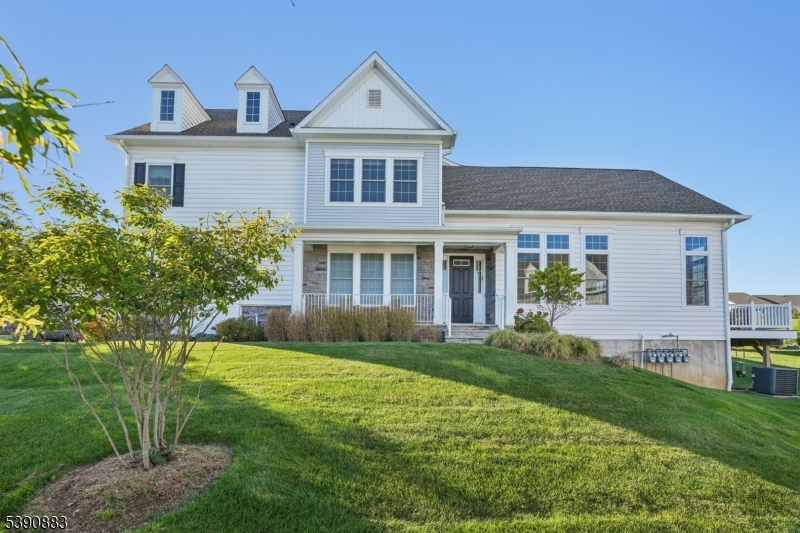 30 Juniper Ct Property Photo 1