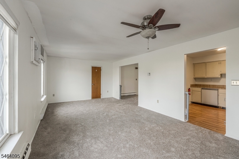 73 Farm Rd F Property Photo 6