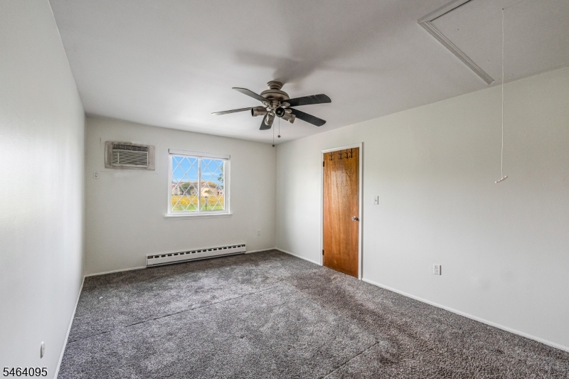 73 Farm Rd F Property Photo 11