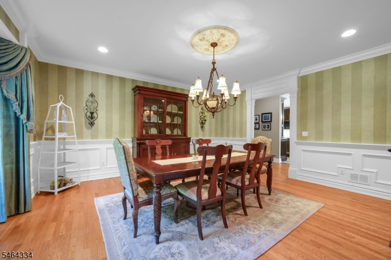 21 Reagan Way Property Photo 6