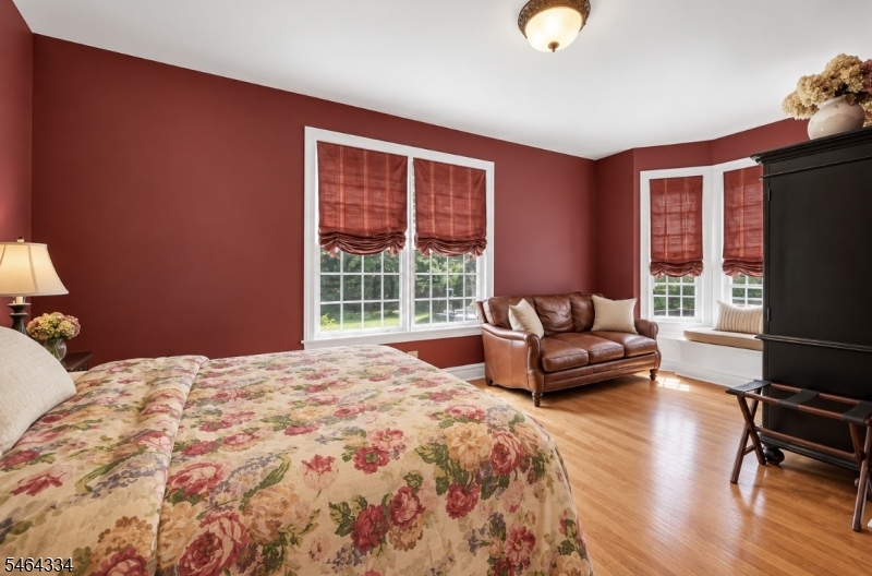 21 Reagan Way Property Photo 15