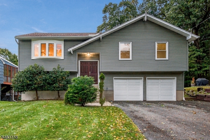 7 Ute Pl Property Photo 1