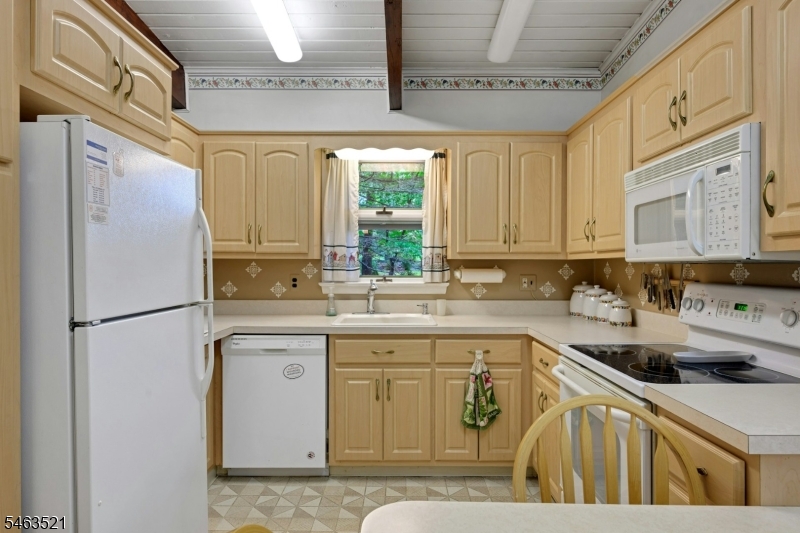 138 Shongum Rd Property Photo 8