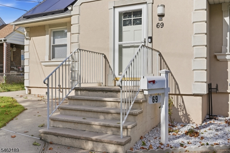 69 Avenue C Property Photo 3