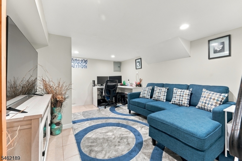 69 Avenue C Property Photo 19