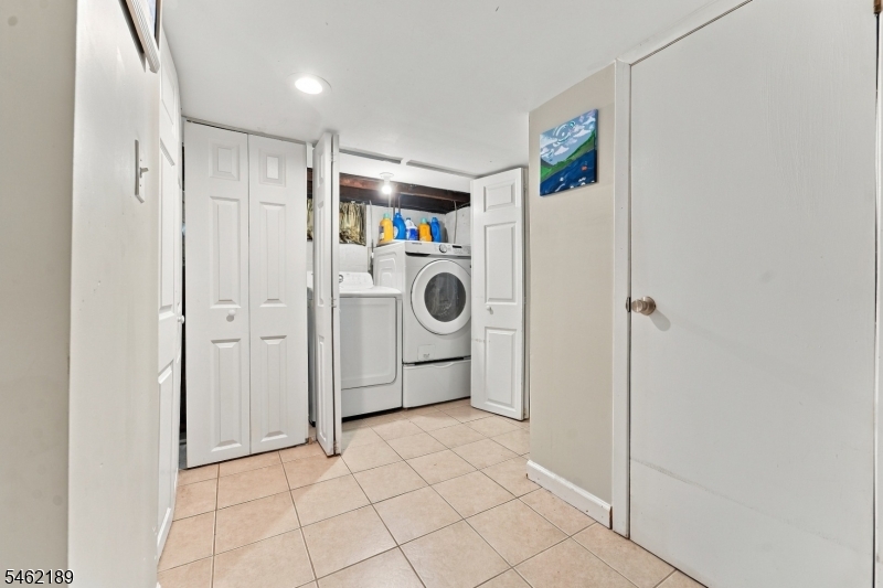 69 Avenue C Property Photo 22