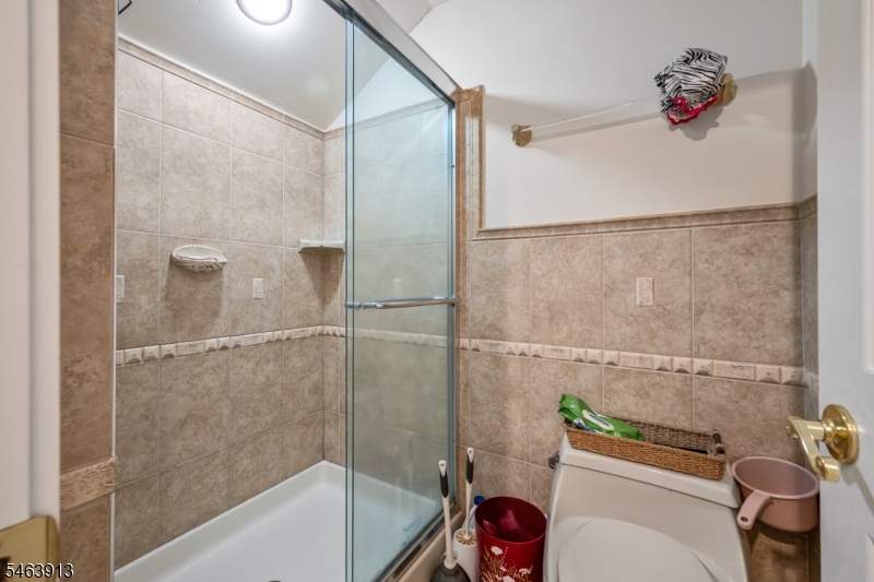 10 Clearwater Rd Property Photo 27