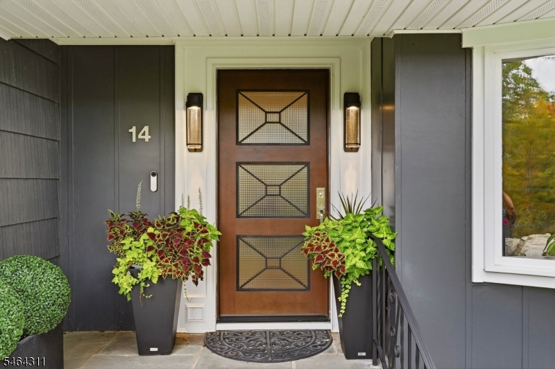 14 Indian Head Road Property Photo 6