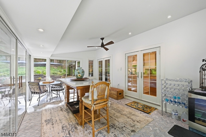 14 Indian Head Road Property Photo 35