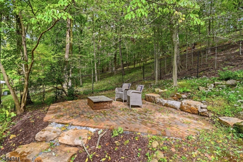 14 Indian Head Road Property Photo 41
