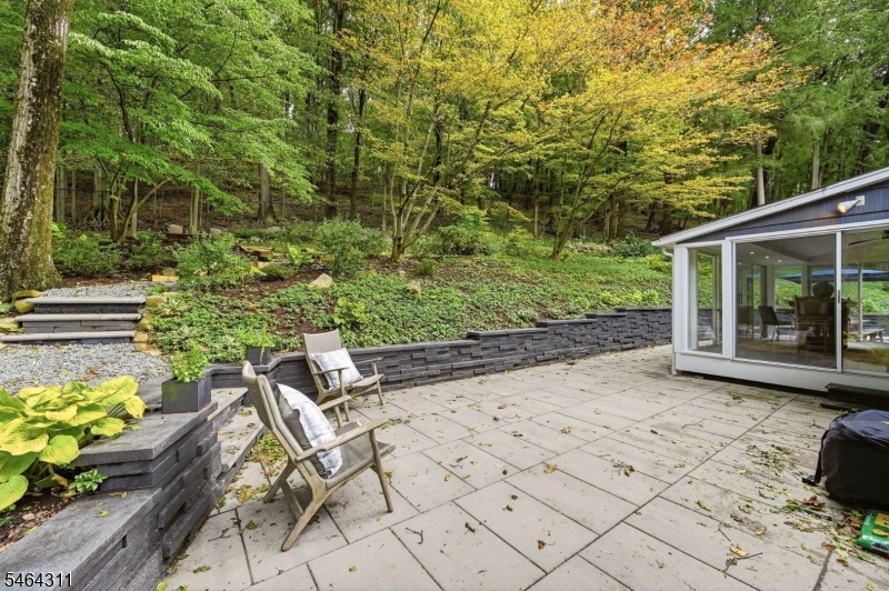 14 Indian Head Road Property Photo 42