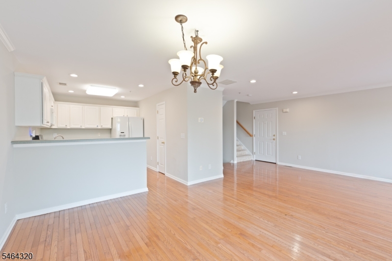 1030 Robin Ct Property Photo 2