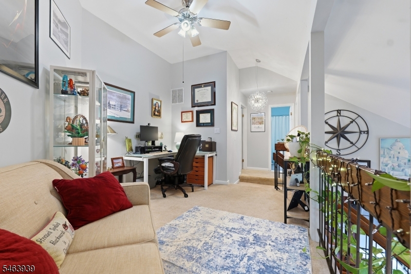 300 Gemini Dr 3c Property Photo 10