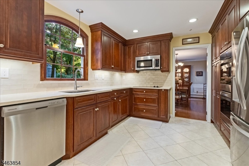 48 Brookside Dr Property Photo 8