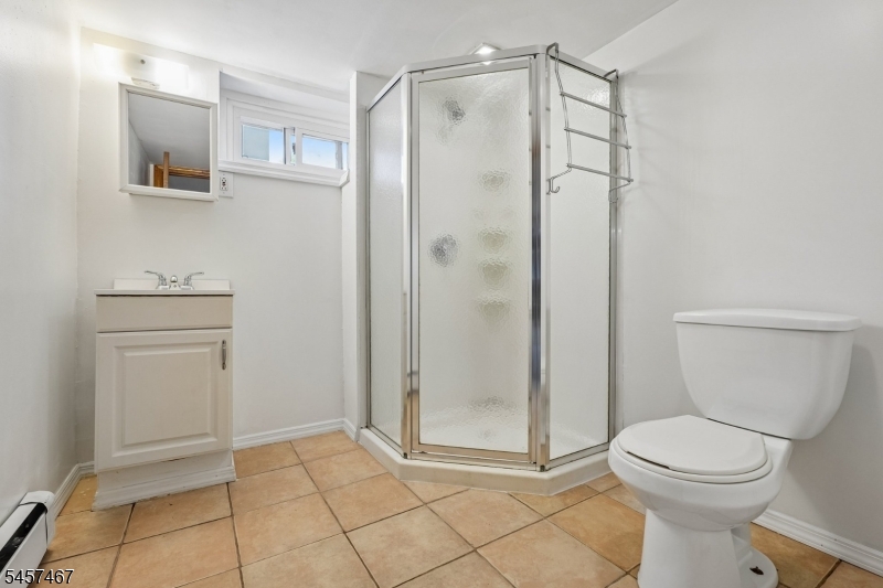 1402 Dey St Property Photo 21