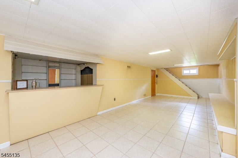 36 Olga B Ter Property Photo 19
