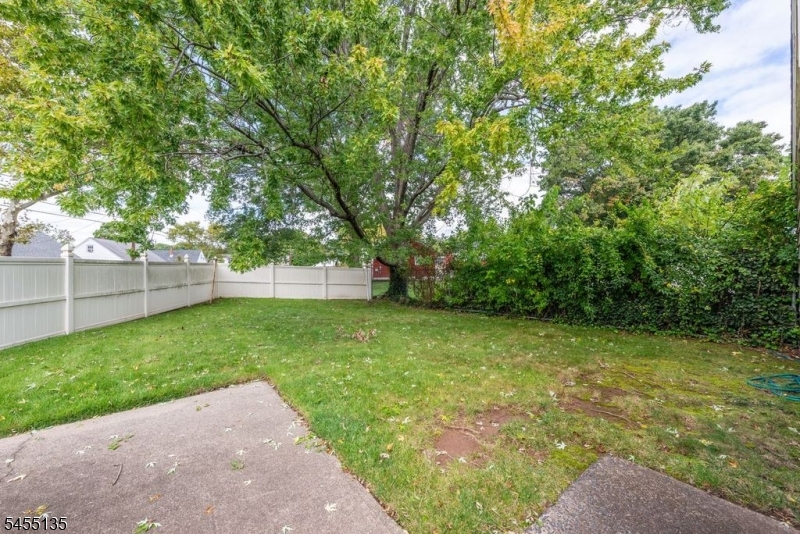 36 Olga B Ter Property Photo 20