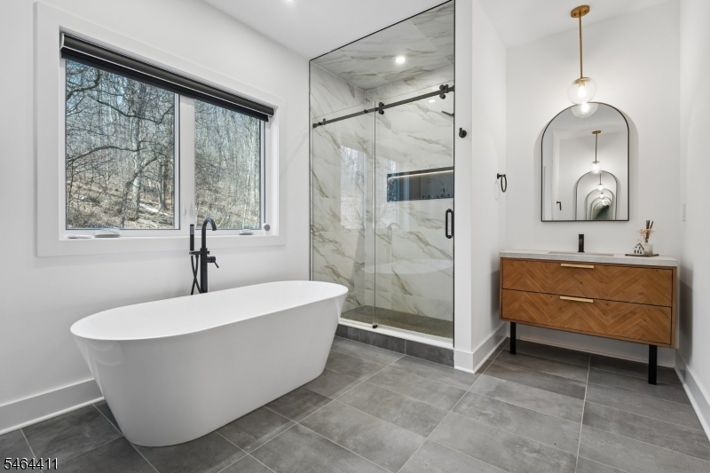 301 Kingsland Rd Property Photo 26