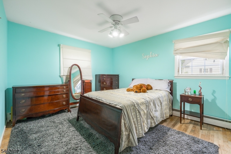 119 Division Ave Property Photo 18