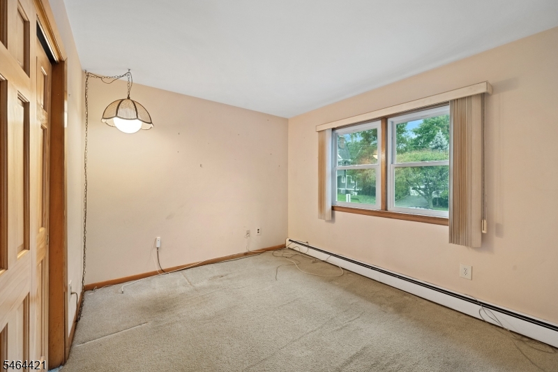222 Vreeland Ave Property Photo 18