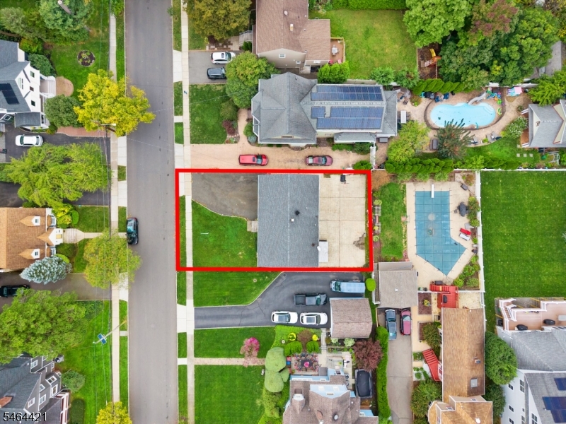 222 Vreeland Ave Property Photo 31