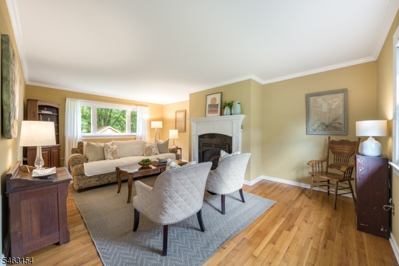 43 Chaucer Dr Property Photo 8