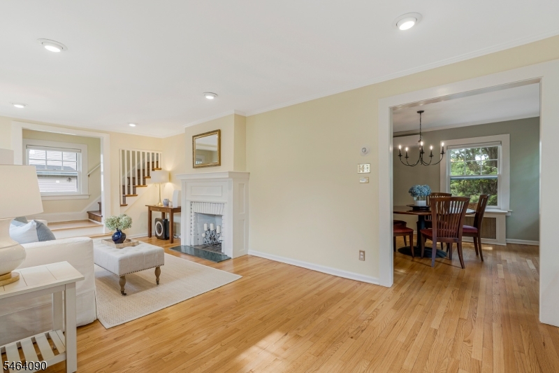 124 College Pl Property Photo 6