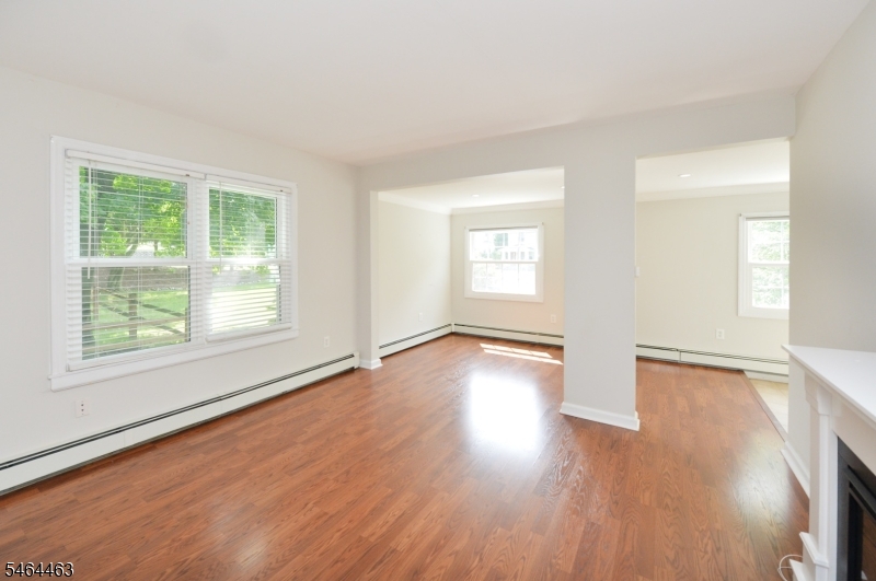 45 Hill St Property Photo 9