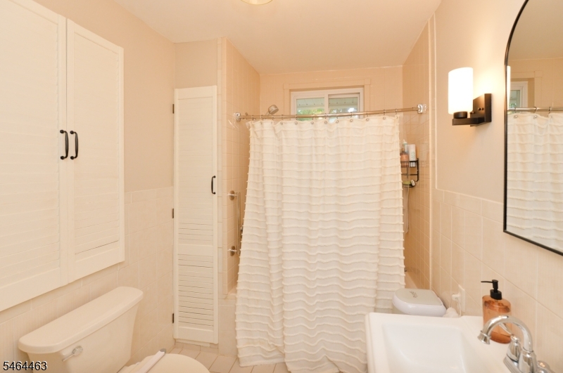 45 Hill St Property Photo 25