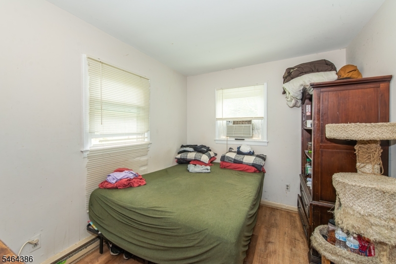 4 Gilbert Dr Property Photo 12