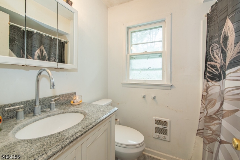4 Gilbert Dr Property Photo 14