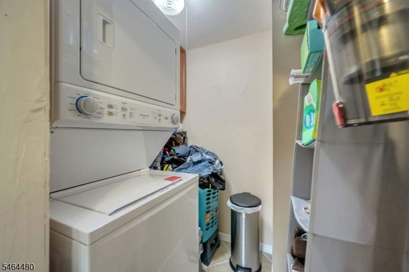 35 S Wandling Ave Property Photo 16