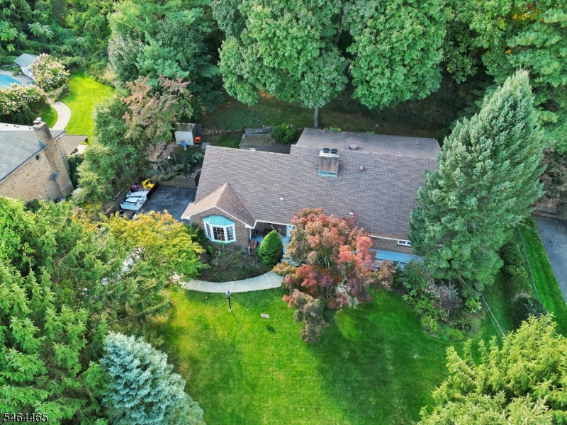 26 Faber Dr Property Photo 3
