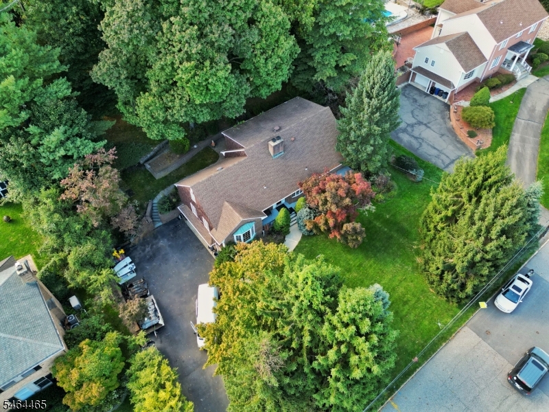 26 Faber Dr Property Photo 4