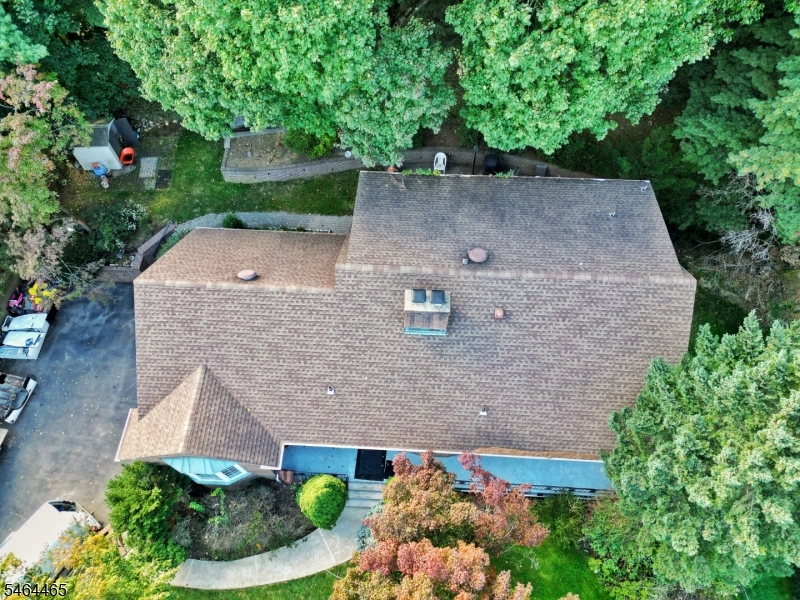 26 Faber Dr Property Photo 5