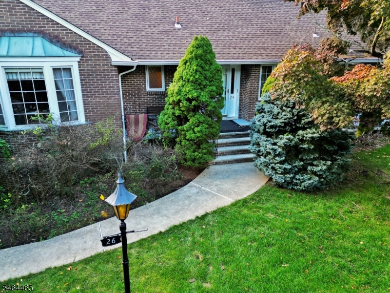 26 Faber Dr Property Photo 6