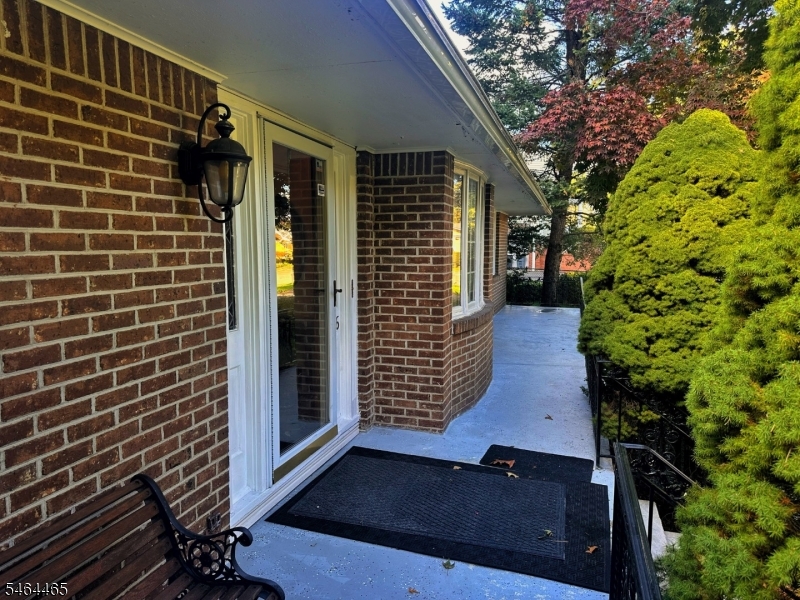 26 Faber Dr Property Photo 22