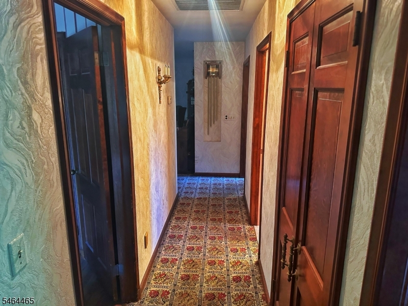 26 Faber Dr Property Photo 25