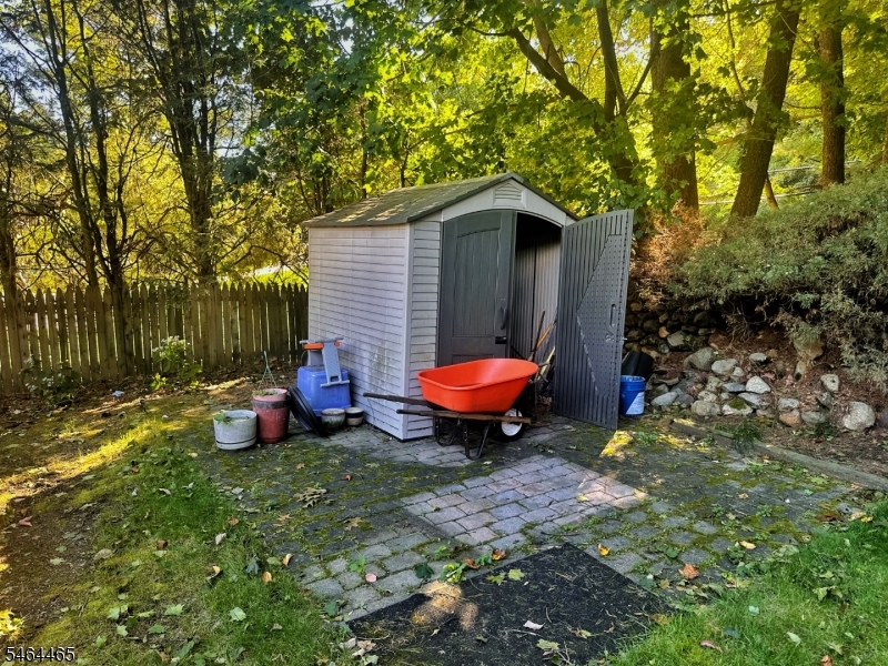 26 Faber Dr Property Photo 43