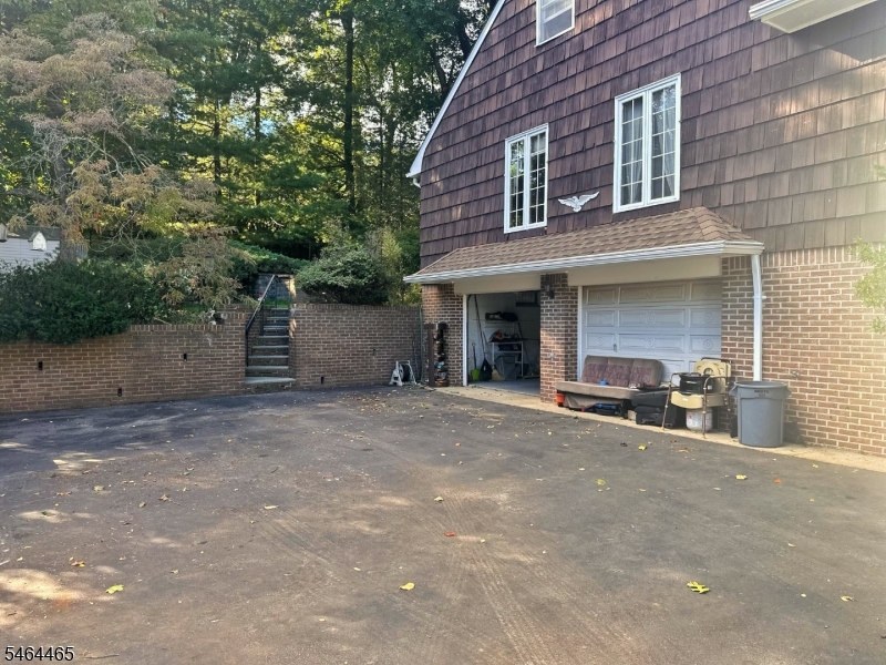 26 Faber Dr Property Photo 48
