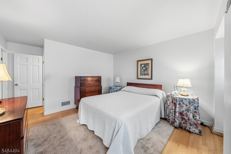 224 Prospect St 6b Property Photo 18