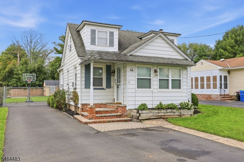 66 Brahma Ave Property Photo 1