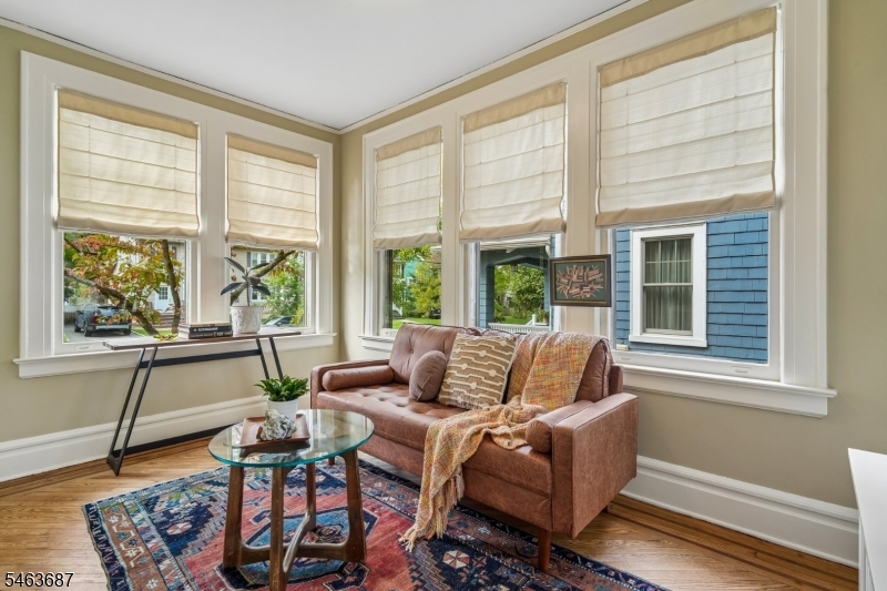 53 Park Ave Property Photo 15