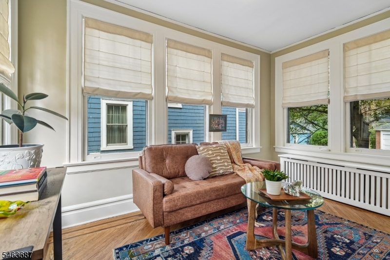 53 Park Ave Property Photo 16