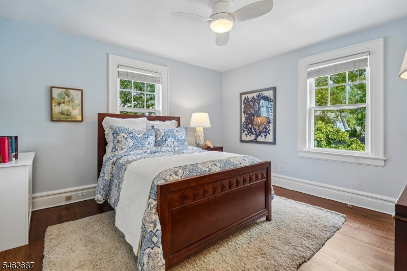 53 Park Ave Property Photo 22