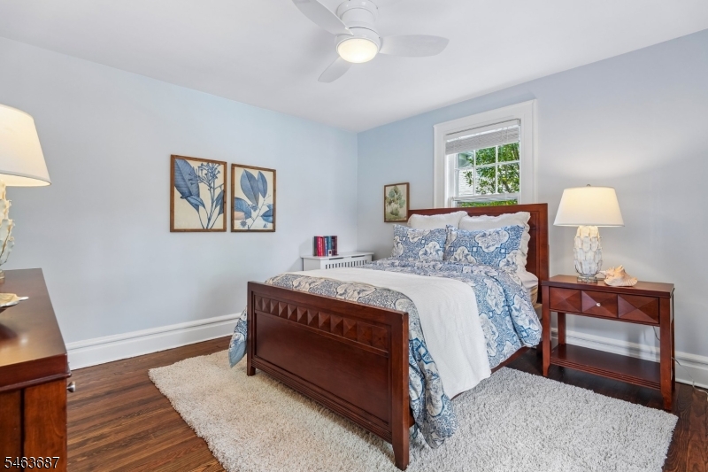 53 Park Ave Property Photo 23