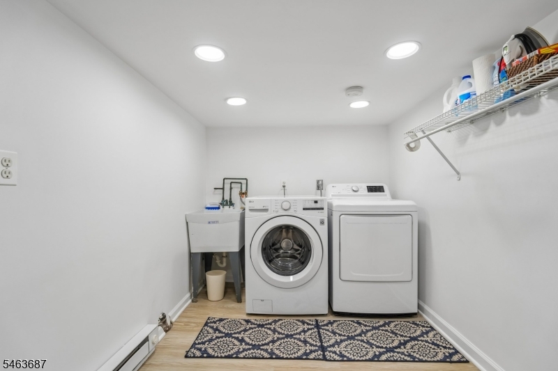 53 Park Ave Property Photo 30