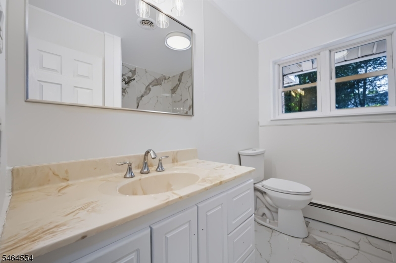 644 Pursel St Property Photo 20