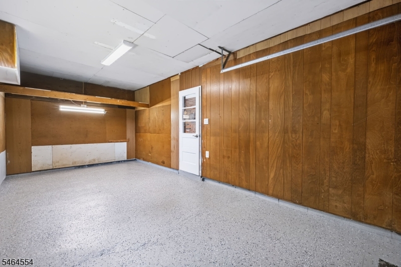 644 Pursel St Property Photo 34
